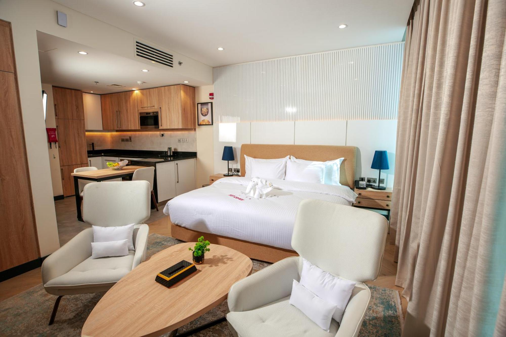 Royal Mansoura Residence Hotel Doha Oda fotoğraf